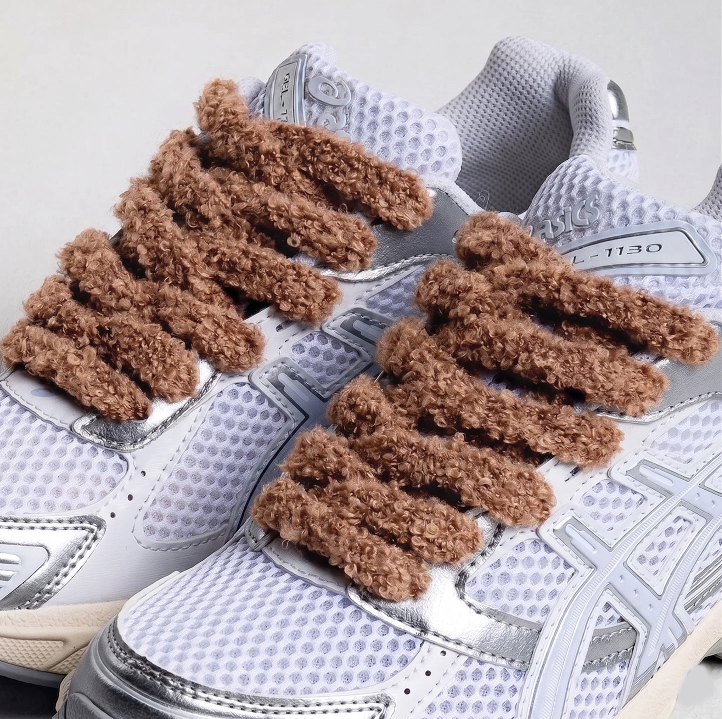 FLUFFY - MOCHA BROWN
